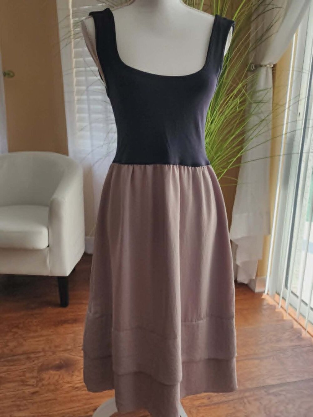 Colorblock Midi Dress Black Taupe Sleeveless Flowy